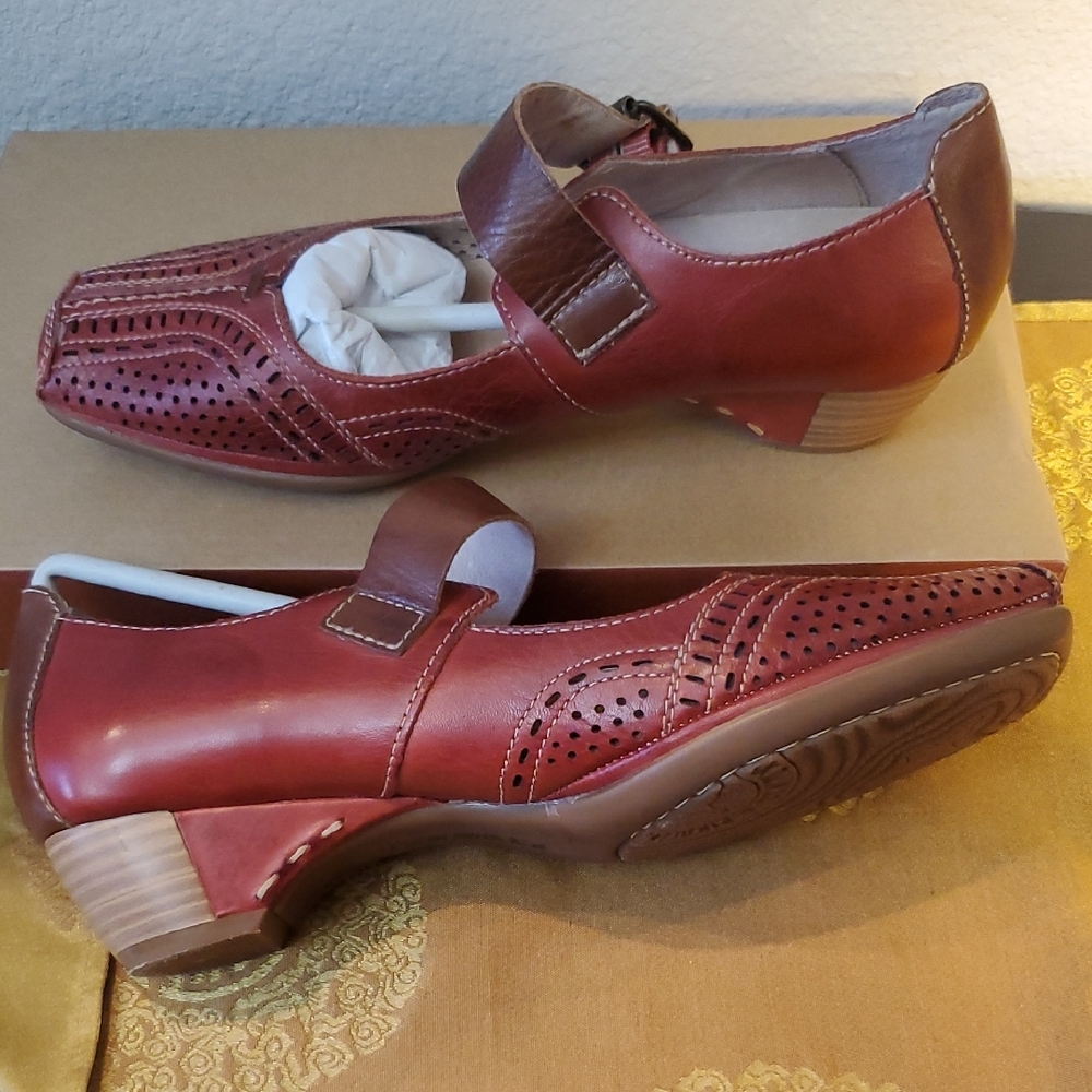 🦋NIB Pikolinos Red Leather Mary Jane Shoes - Picture 9 of 16